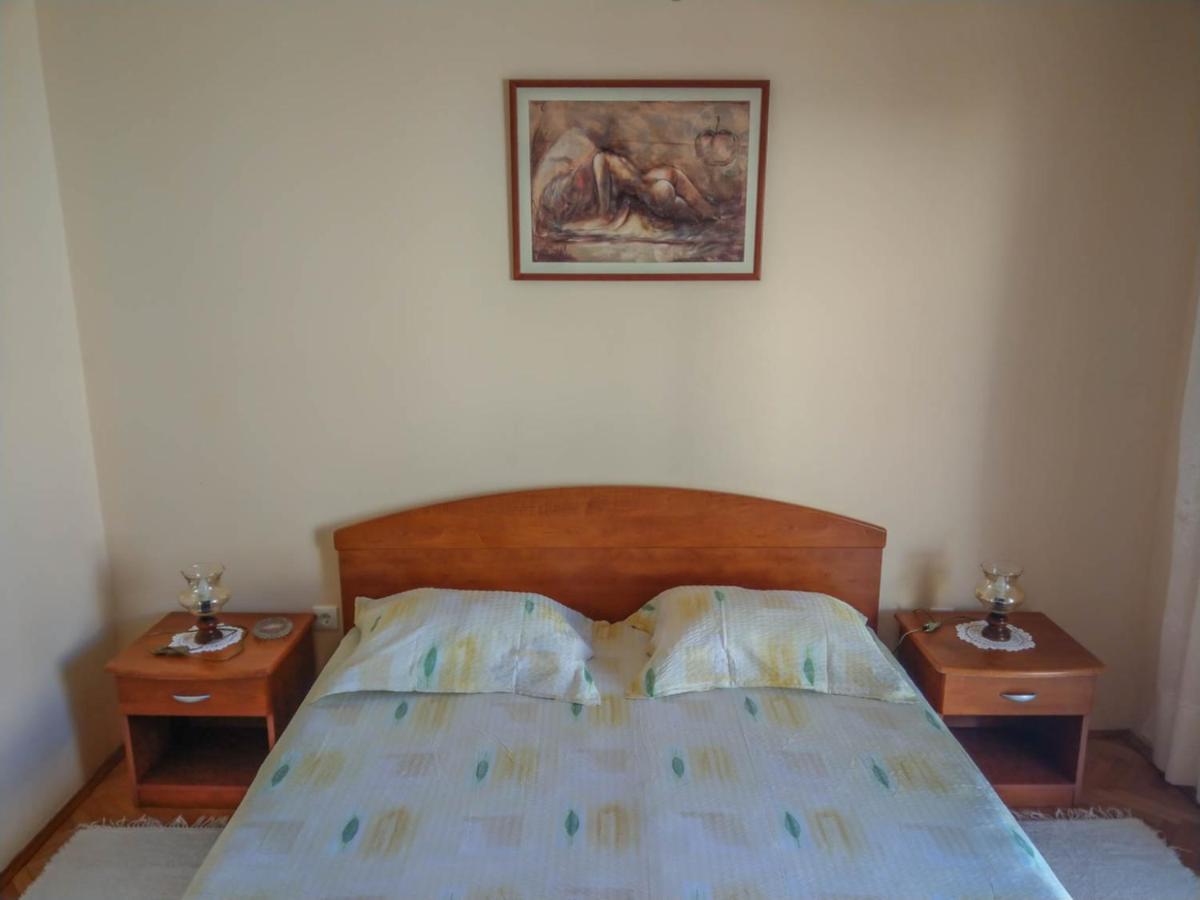 Apartman Riva K Podgora Exteriér fotografie
